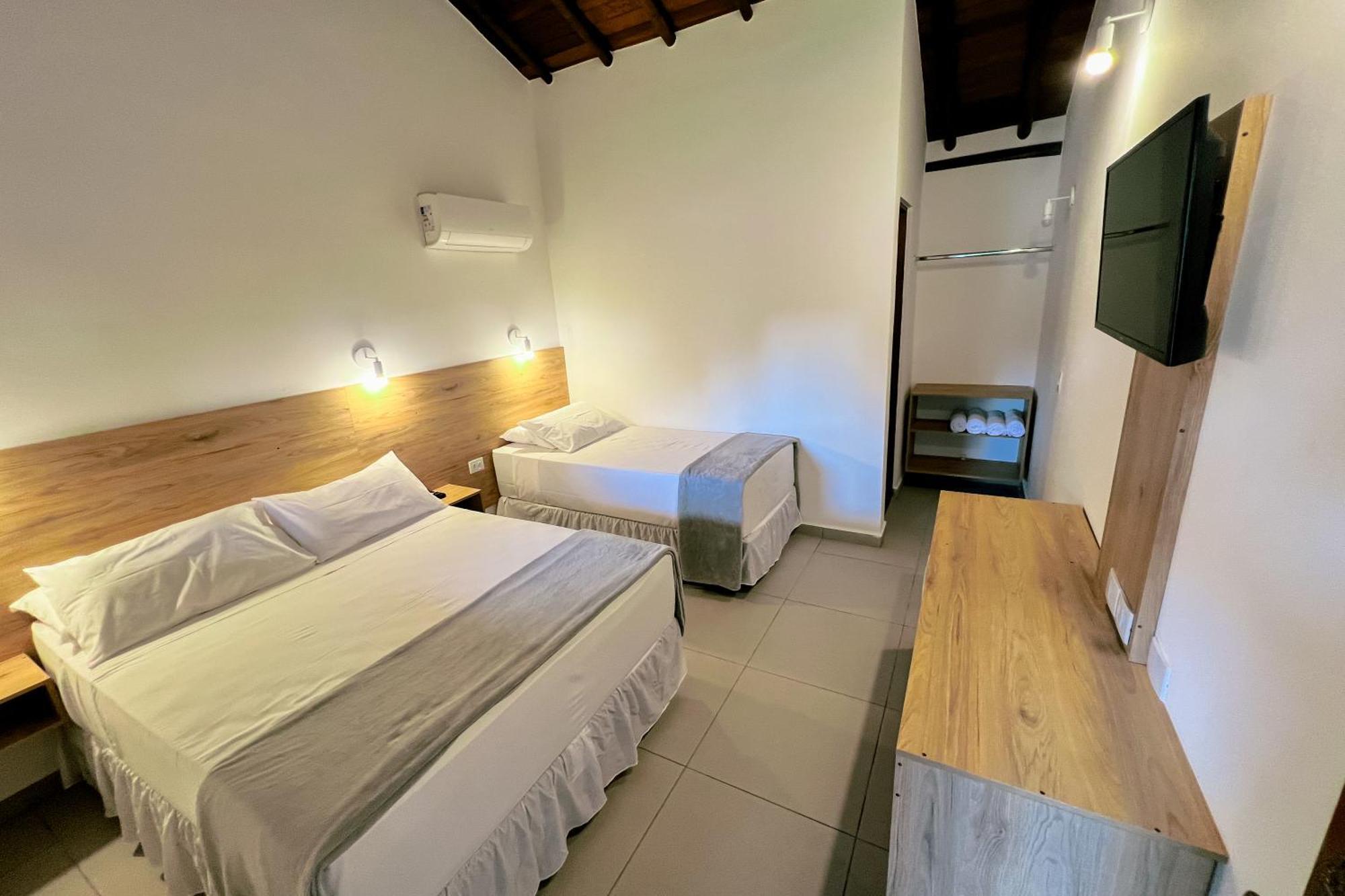 Velinn Pousada Bromelias Ilhabela Quarto foto