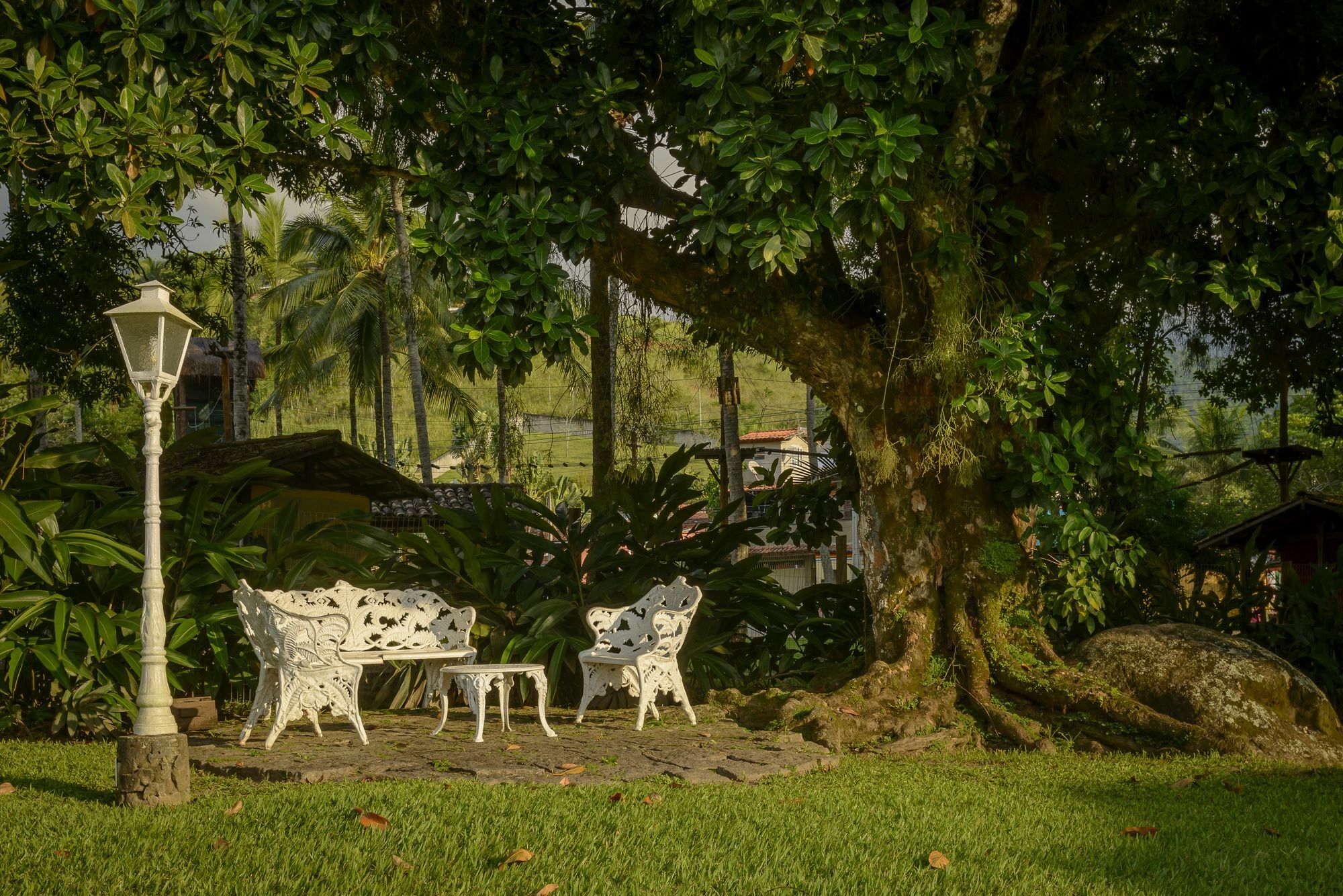 Velinn Pousada Bromelias Ilhabela Exterior foto